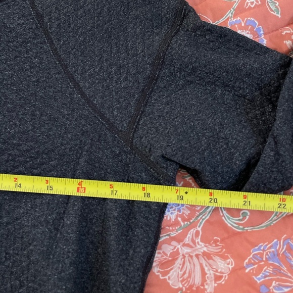 Lucy Contemporary Quilted Crewneck Sweatshirt - Picture 5 of 6